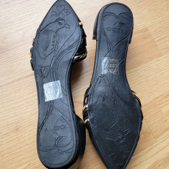 ALDO Black Genuine Leather Flats With Gold Accent - Picture 4 of 7